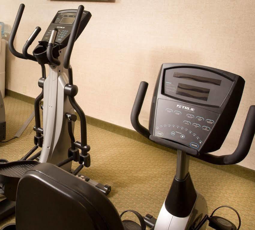 Drury Inn & Suites Jackson Mo エクステリア 写真